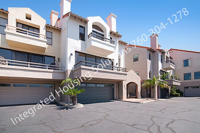 Foto del edificio - 567 Hygeia Ave