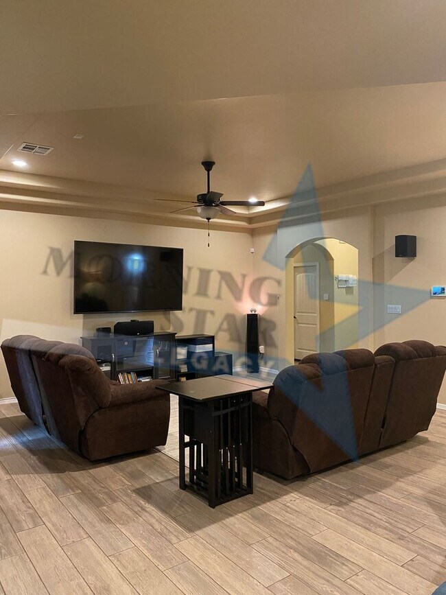 Foto del edificio - Beautiful 4 bed, 2 bath house move in ready! *military discount offered!