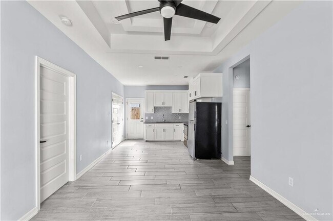 Foto del edificio - 713 N Maryland St