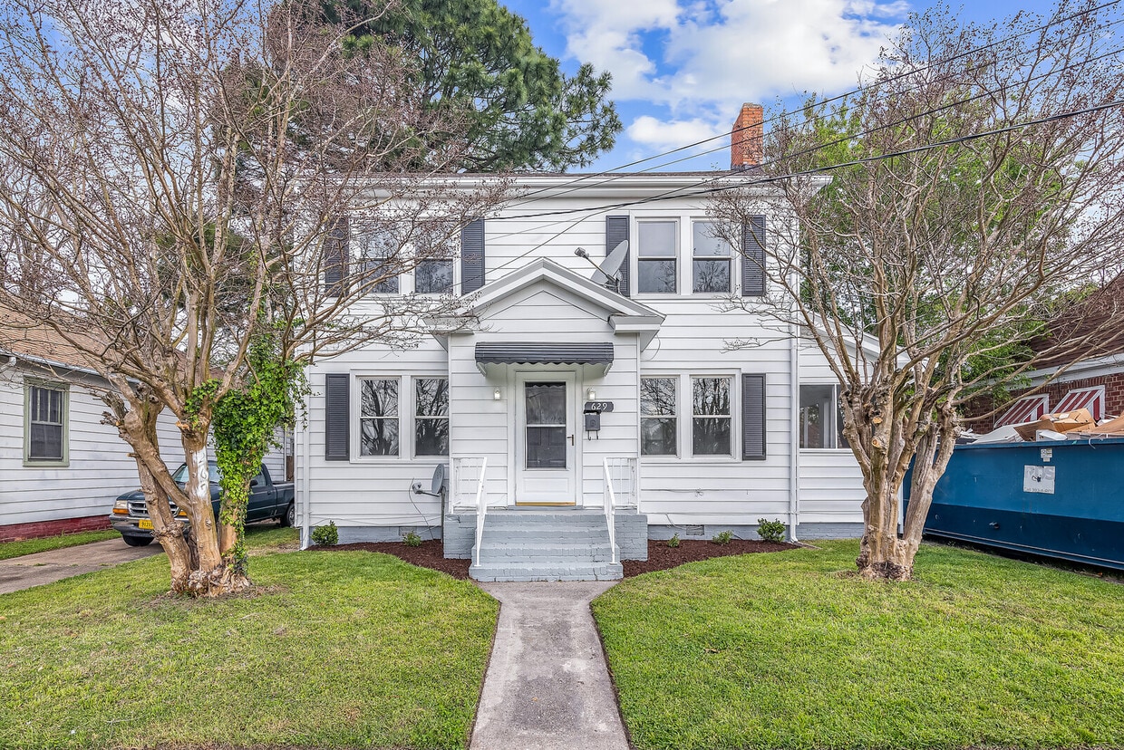 Primary Photo - 629 31st St