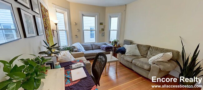 Foto del edificio - 378 Washington St