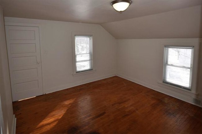 Building Photo - 1 Bed/1 Bath