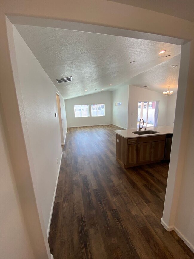 Foto del edificio - Newly Built 3 Bed, 2 Bath in Spokane Valley!