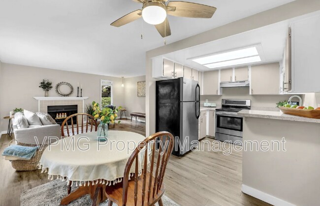 Foto del edificio - 1504 NE 72nd St