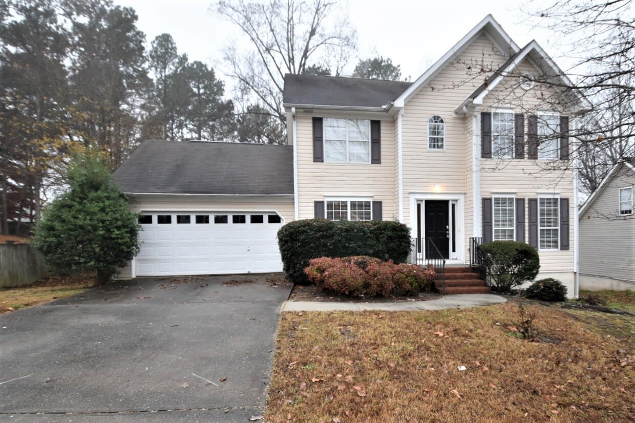1575 Bramlett Forest Trl House Rental in Lawrenceville, GA