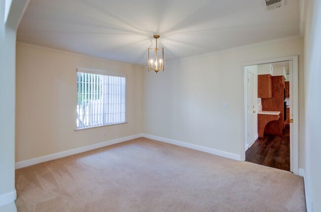 Foto del edificio - 8437 N Recreation Ave