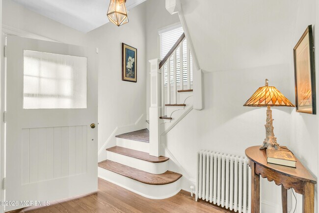 Foto del edificio - 206 Monroe Ave