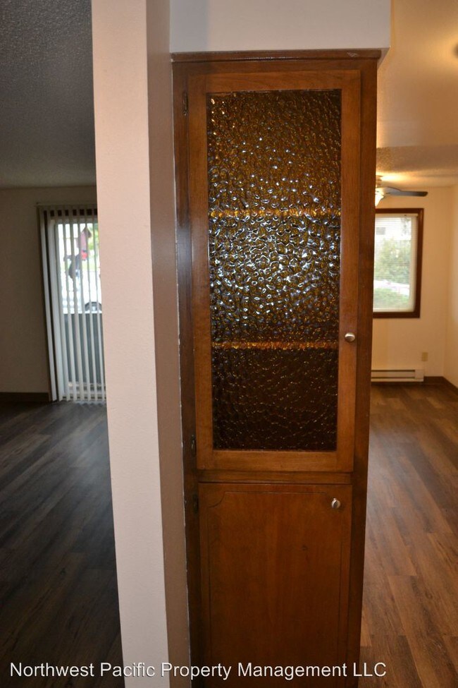 Foto del edificio - 824 Rural Ave SE