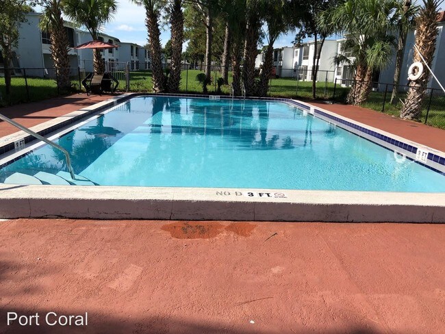 Foto del edificio - 9831 Aquarius Dr