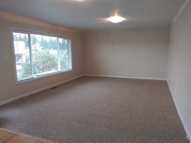 Photo - #57-SW Troy Apartment