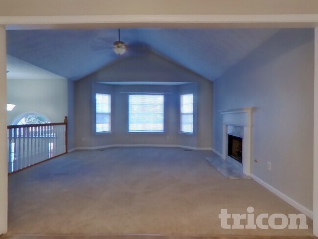 Foto del edificio - 49 Highlander Way