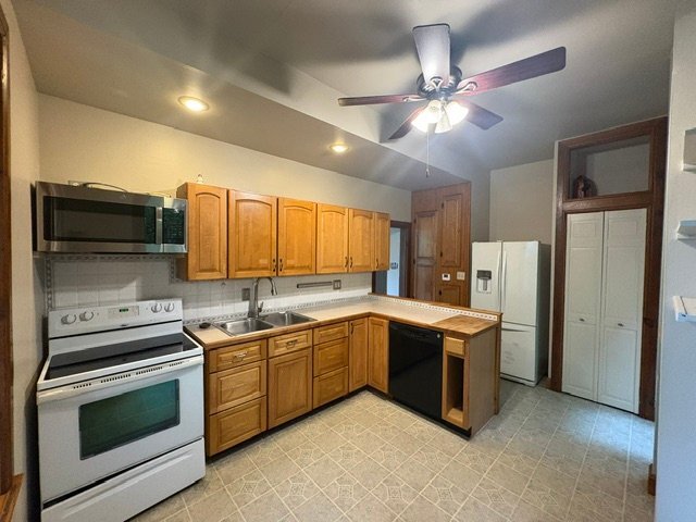 Foto del edificio - 5021 Greenridge Ln