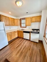 Building Photo - 513 Emmet St