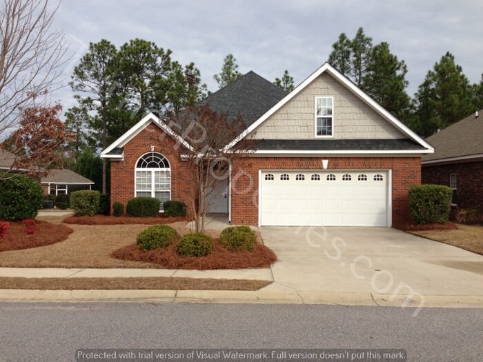Primary Photo - Upscale brick home w/bonus room Lake Carolina