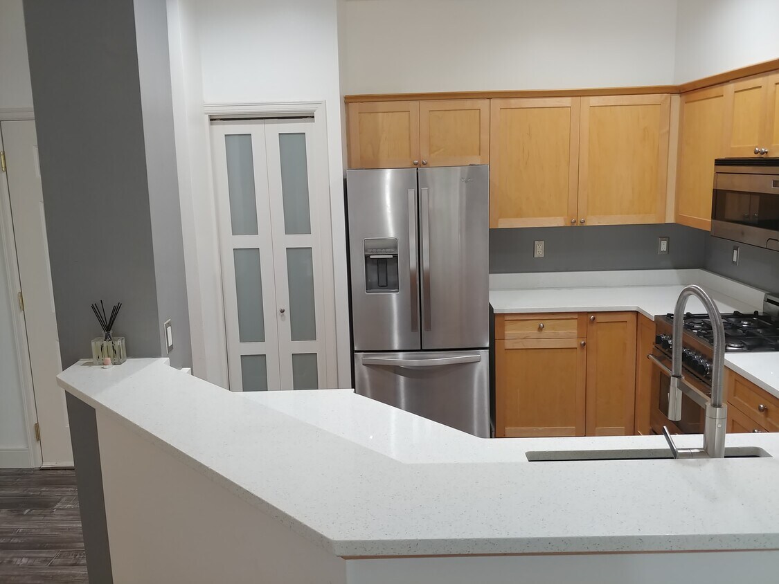 Foto principal - 9205 122nd Ct NE