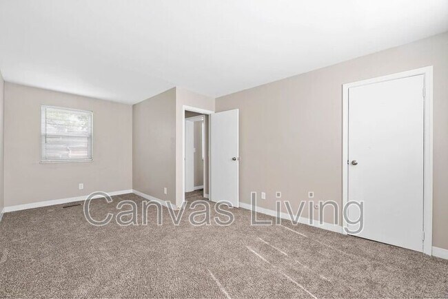 Foto del edificio - 713 Canonby Pl