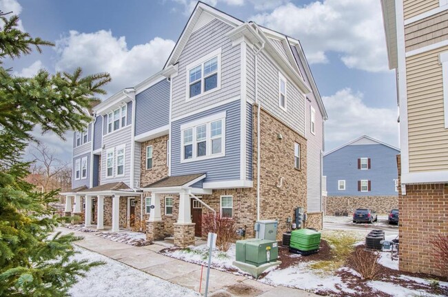 Building Photo - 645 Jenny Wy