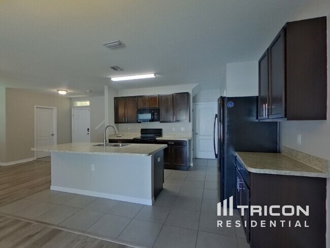 Foto del edificio - 10442 Whispering Hammock Dr