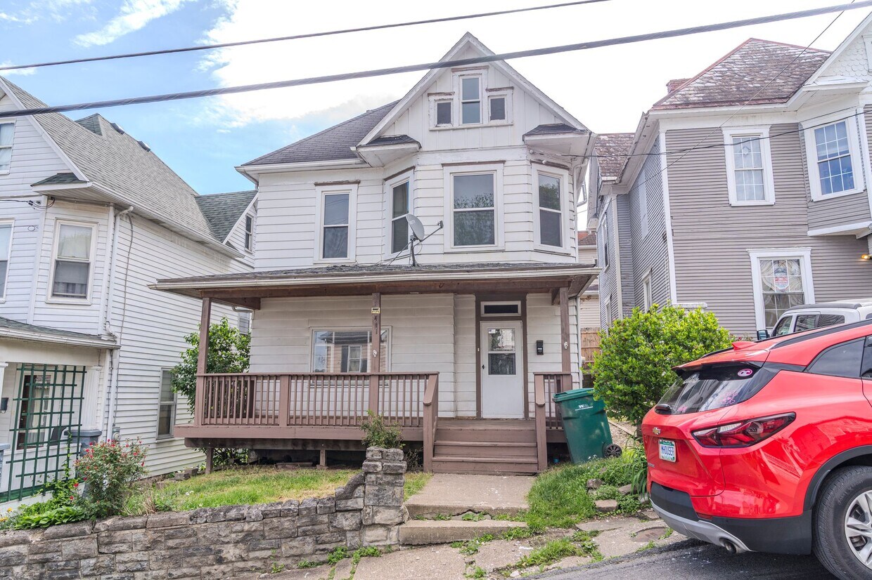 Foto principal - 411 S 7th St