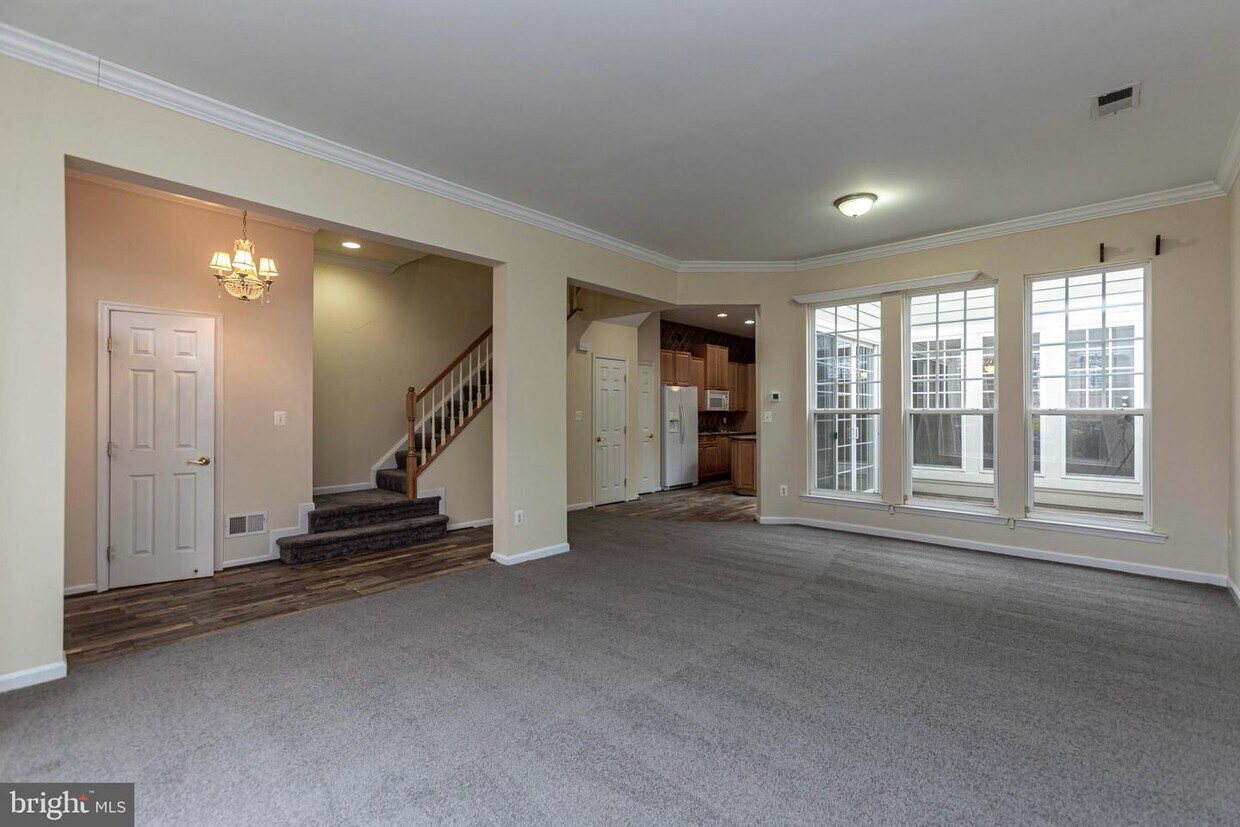 715 Belmont Bay Dr, Woodbridge, VA 22191 Townhome Rentals in