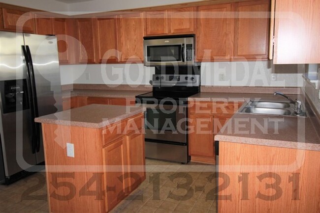 Foto del edificio - 4809 Causeway Ct