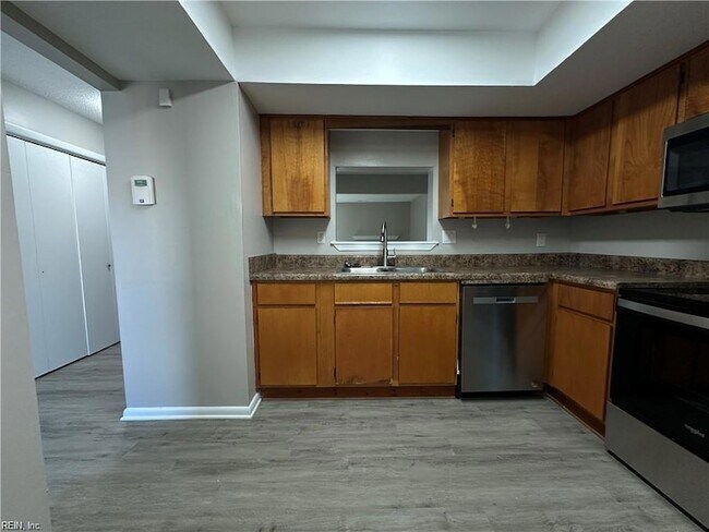 Foto del edificio - 3607 Chimney Creek Dr