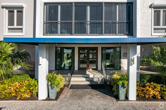 Entrance - Windemere