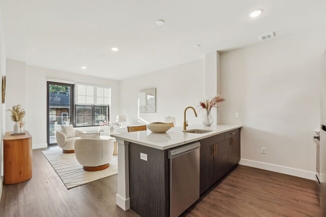 Interior Photo - Cortlandt Terrace