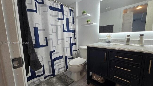 Foto del edificio - 275 NE 18th St