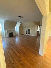 Building Photo - 509 Monroe Ave