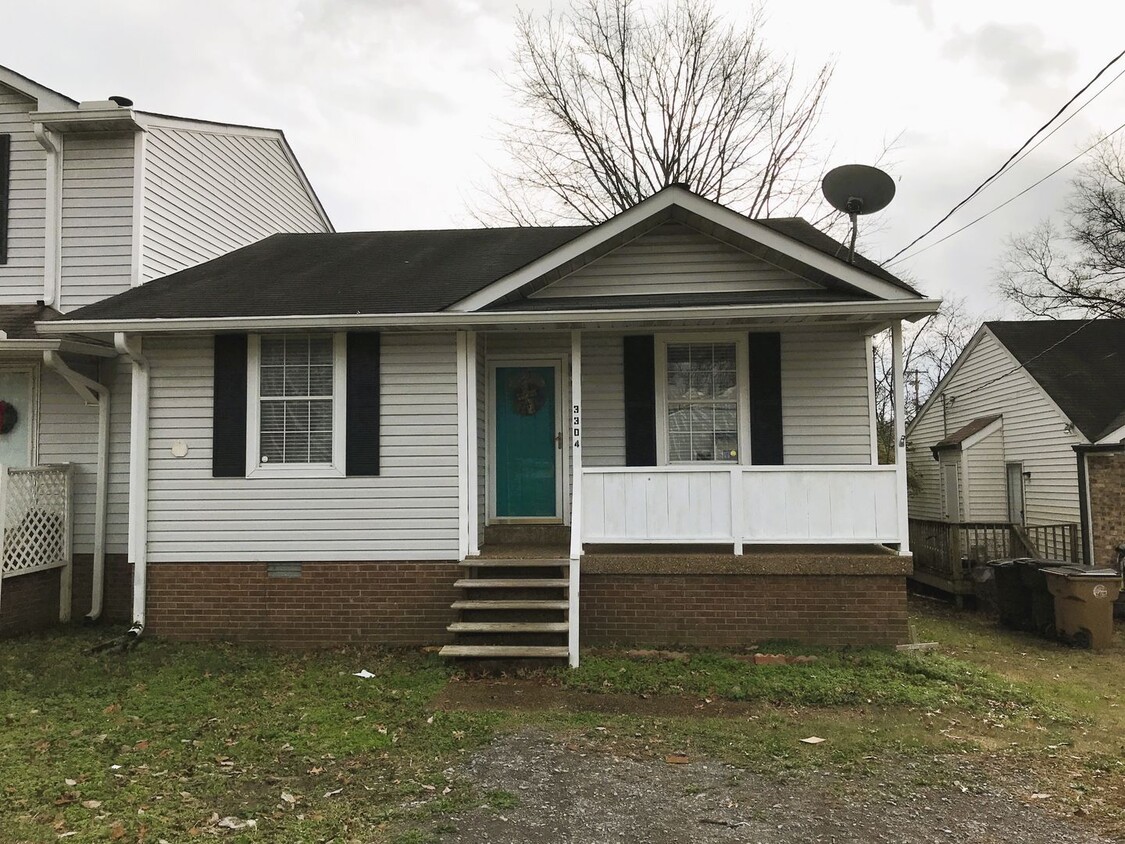 Primary Photo - Charming 2-Bedroom 2-Bath Home Convenient ...