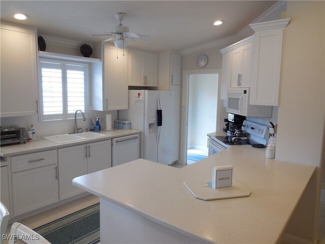 Building Photo - 4238 Redonda Ln