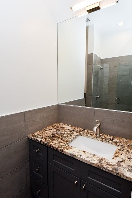 Foto del edificio - 1764 Frankfort Ave