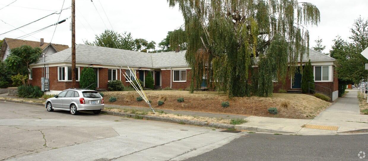 Primary Photo - 1501-1519 N Colfax St