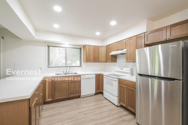 Foto del edificio - 144 Willow Pl S