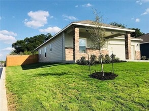 Building Photo - 13813 Harrisglenn Dr