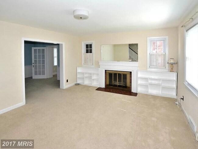 Foto del edificio - 6043 19th Rd N