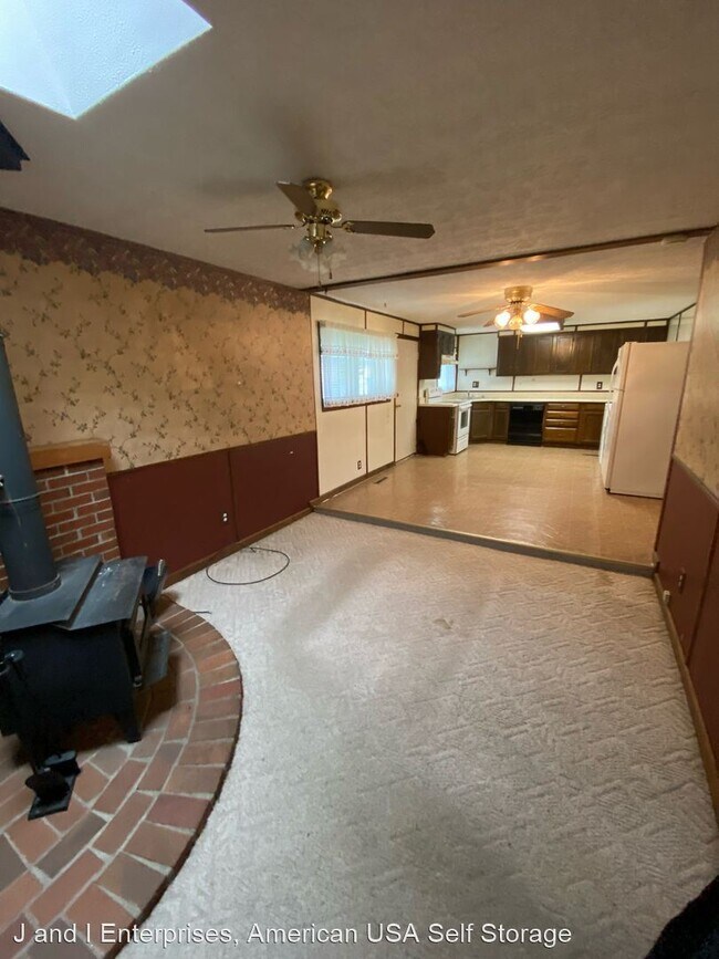 Foto del edificio - 3 br, 1 bath House - 360 Sherwood Drive West