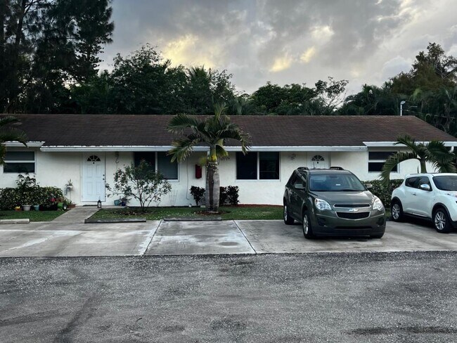 Building Photo - 4337 Davis Rd
