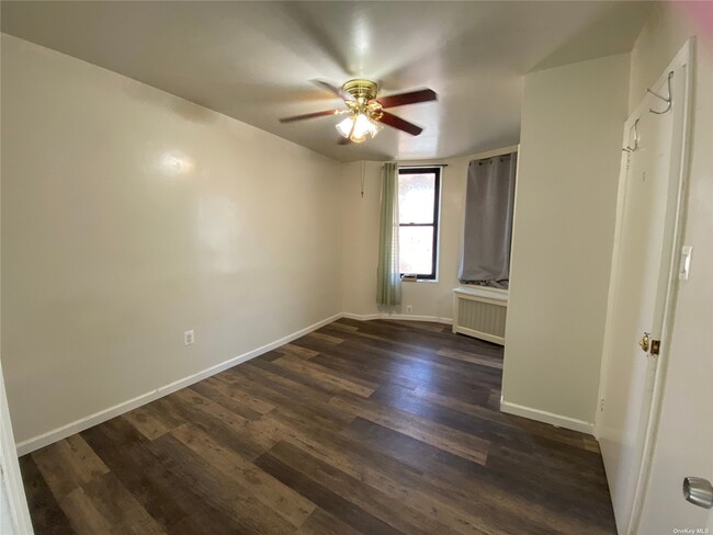 Foto del edificio - 91-21 87th St