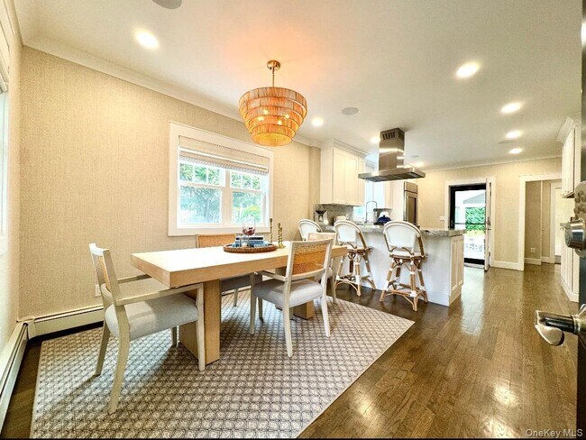 Foto del edificio - 42 Franklin Ave