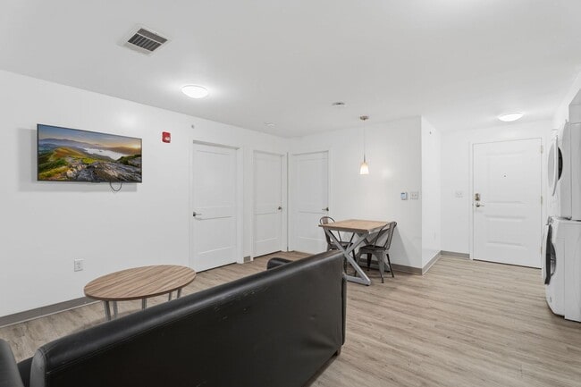 Interior Photo - The Outlook Apartments