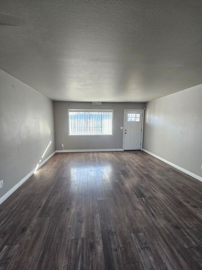 Foto del edificio - 3 br, 1 bath House - 1233 Arlington Drive