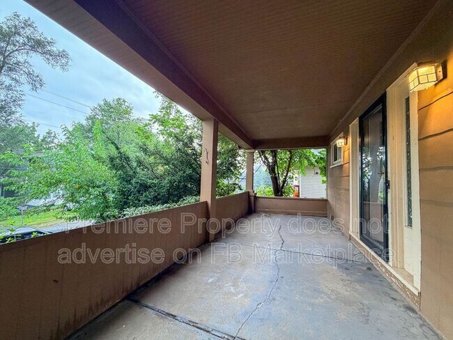 Foto del edificio - 573 S Crescent Ave