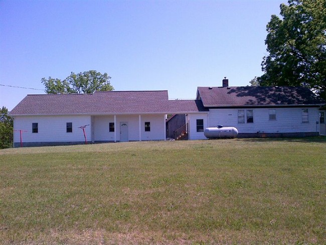 Building Photo - 1 br, 1 bath Duplex - 4321 Maute Rd Baseme...