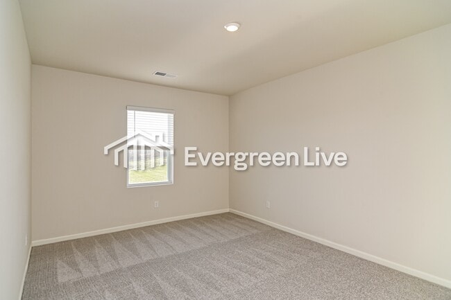 Foto del edificio - 662 Shoemaker Ln