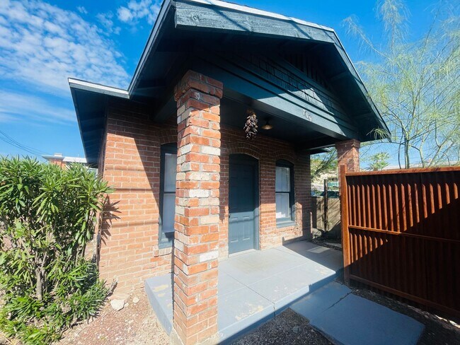 Foto del edificio - 709 N Arizona Ave
