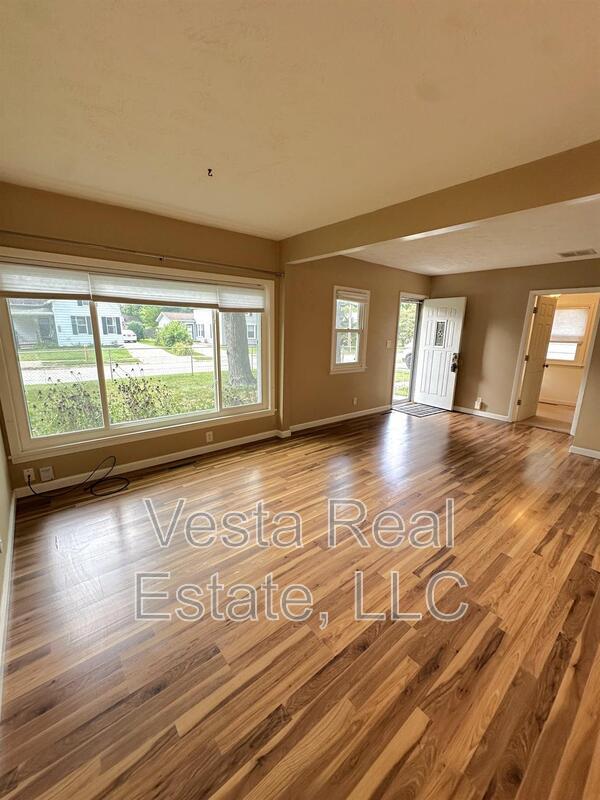 Building Photo - 606 Cullom St