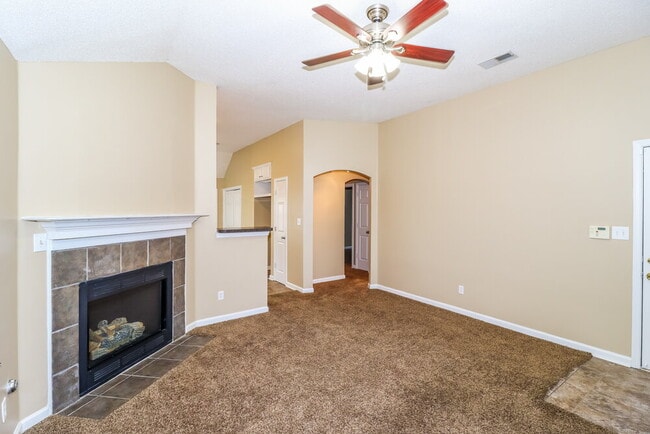 Building Photo - 2768 Maggie Woods Ln
