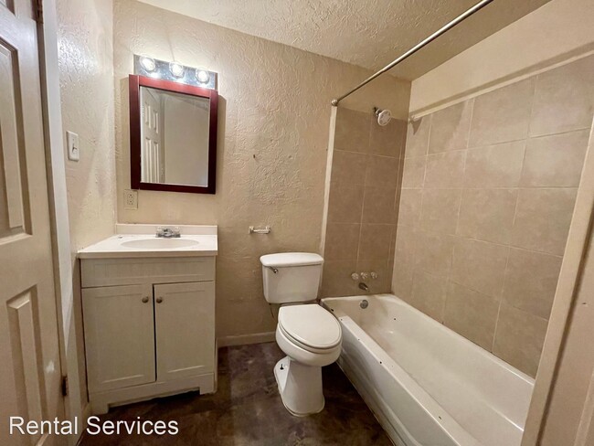 Building Photo - 2 br, 1 bath House - 2126 4th